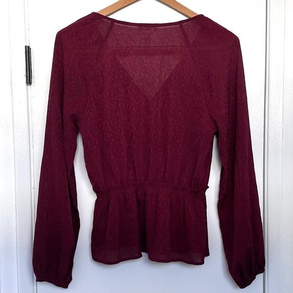 LEITH Silky Blouse in Burgundy MED Peplum Long Sleeve Top - Picture 3 of 6